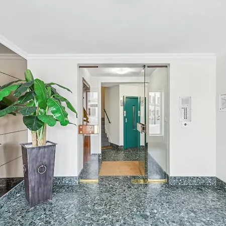Near Des Invalides By Weekome Appartement Paris